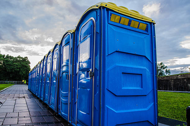 Best Portable restroom trailer rental  in Auburn, KS